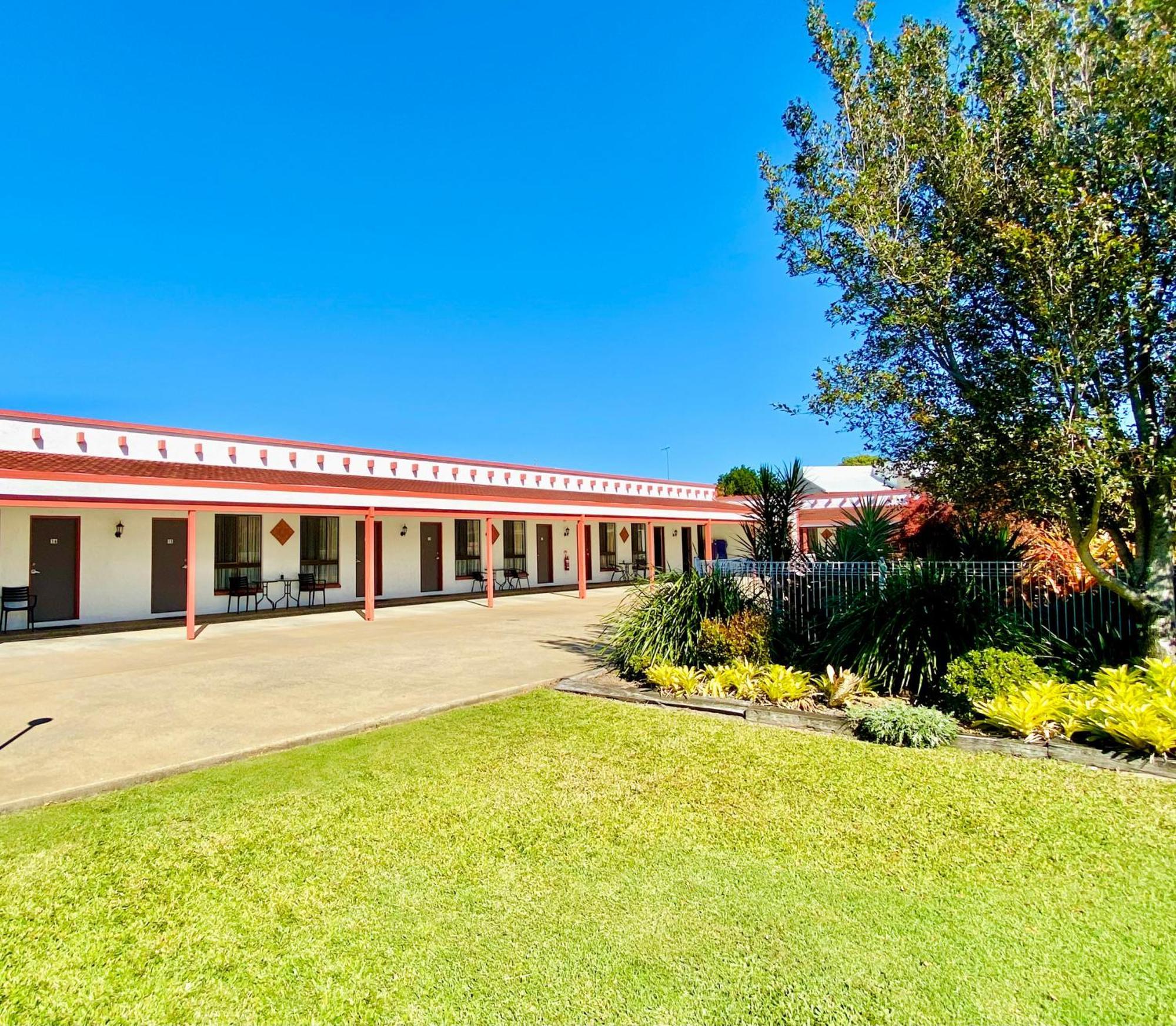Bundaberg Spanish Motor Inn Exteriör bild