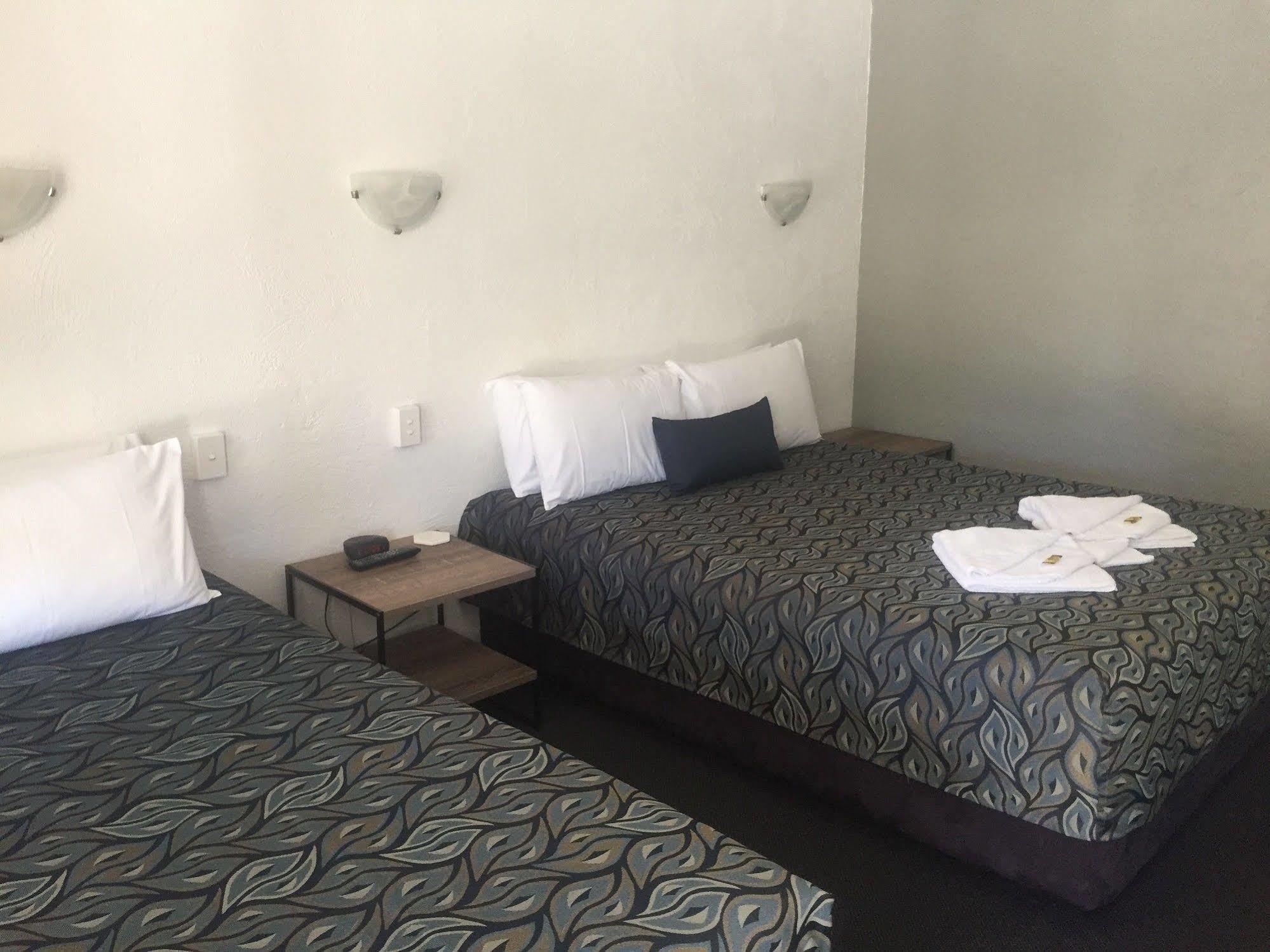 Bundaberg Spanish Motor Inn Exteriör bild