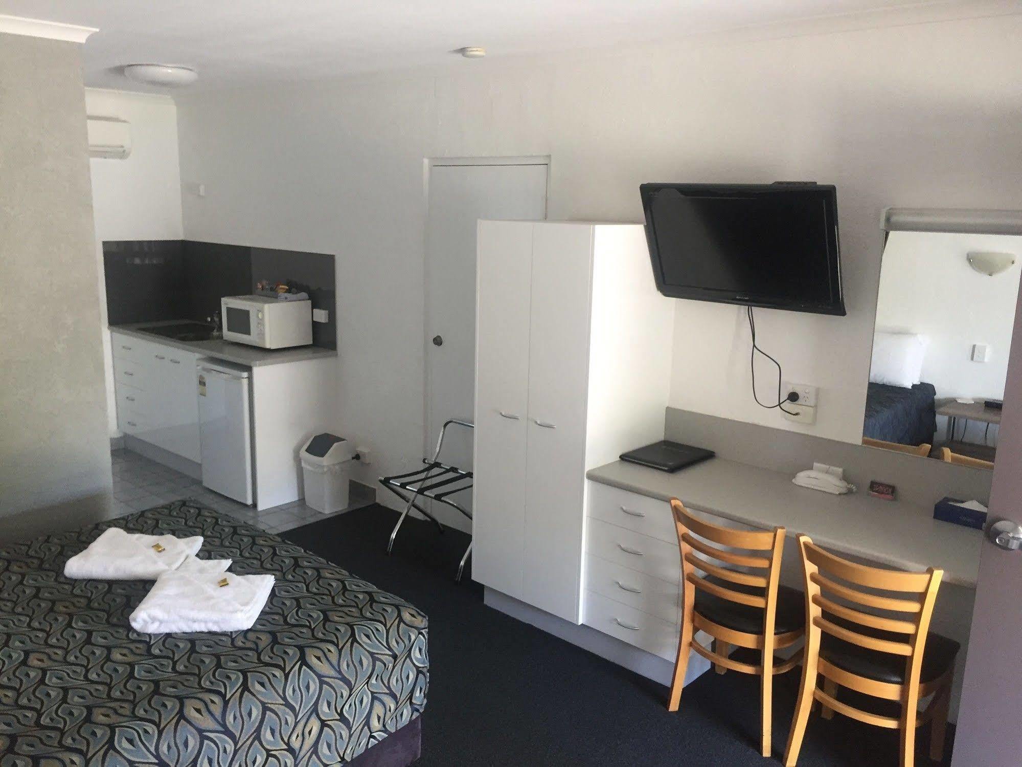 Bundaberg Spanish Motor Inn Exteriör bild