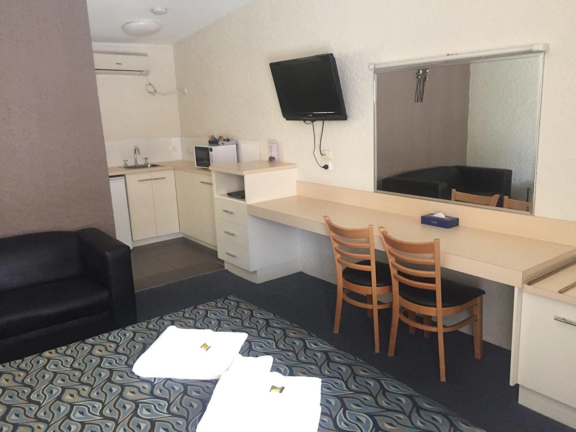 Bundaberg Spanish Motor Inn Exteriör bild